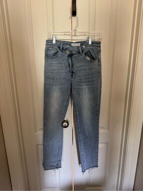 High-Rise Cropped Women’s Jeans in Faded Blue